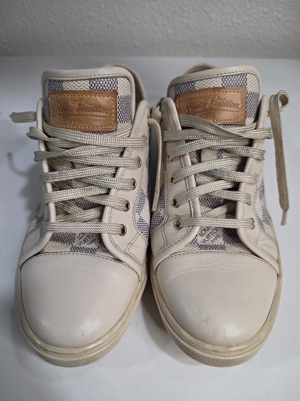Louis Vuitton Women's Beige Low-Top Sneakers
